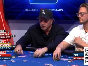 【EV扑克】扎心!翻前弃掉QQ后,两轮发牌都翻出Q,痛失42万美金巨池