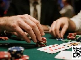 【EV扑克】遇到多条街施压怎么办?高手的防守反击逻辑