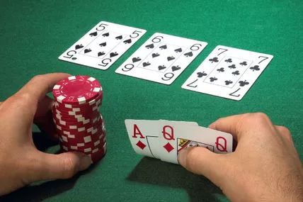 【EV 扑克】出现这 5 种情况，说明你弃牌率过高了