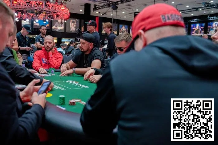 【ACR扑克】牌手带五位数现金参加WSOP主赛，结果车被砸了钱被偷了&#8230;