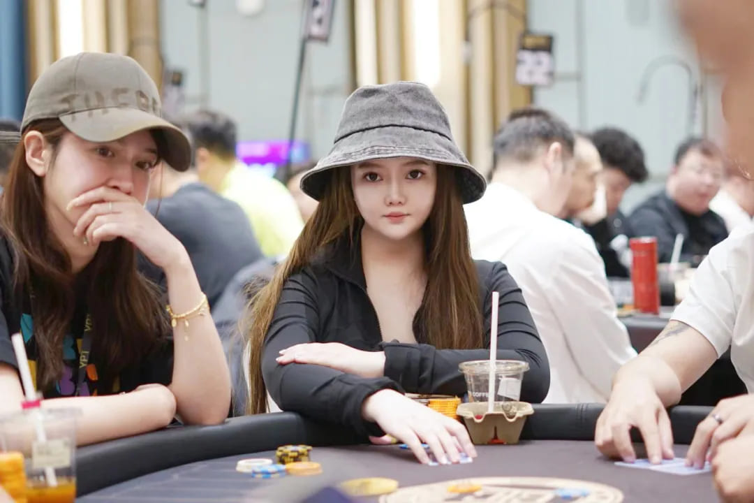 【小鱼Poker】2024黄河杯暨TJPH®济南站“一票通”赛制打响名头！主赛A组收获238人参赛36人晋级，赵金楠坐拥48.8万计分牌成CL