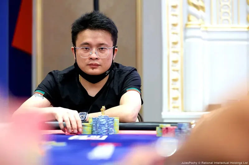 【EV 扑克】EPT 塞浦路斯 | Li Shankui 深码晋级 EPT 主赛事 Day 3，魏国梁、Tony Lin 等神秘赏金赛晋级 Day 2