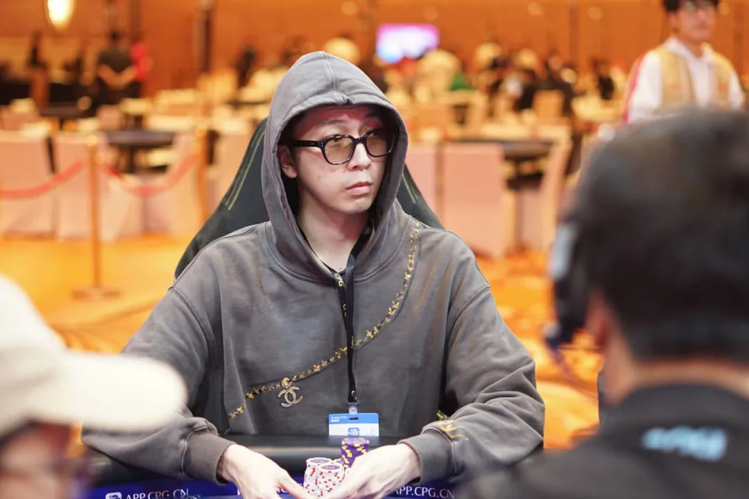 【小鱼Poker】CPG®横琴湾巡游赛 | 主赛决赛桌诞生，曾林荔1050万记分牌领跑最后九人