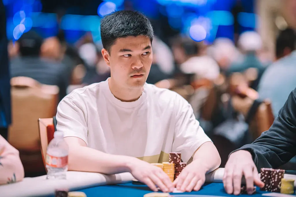 【小鱼Poker】杭州选手黄文杰斩获史上最大100K主赛冠军 ，奖金555.5万美元！