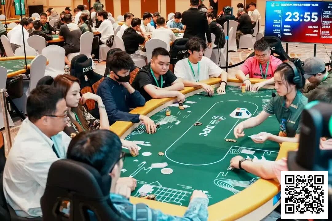 【EV扑克】DXPC丹霞杯 | 最终之战今日引爆!首届丹霞杯主赛Day1共301人,77人晋级Day2,李非泽和白晋荣分获C/D组CL