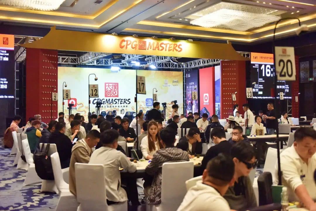 【EV扑克】CPG三亚大师赛|巅峰对决,正式启幕!开幕赛第一轮469人参赛,廖华波引领159人晋级,主赛即将开打!