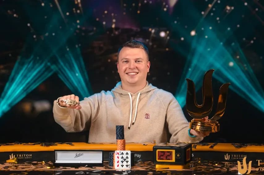 【EV扑克】2025扑克收入榜TOP10出炉！这些大神今年狂揽1.2亿刀！