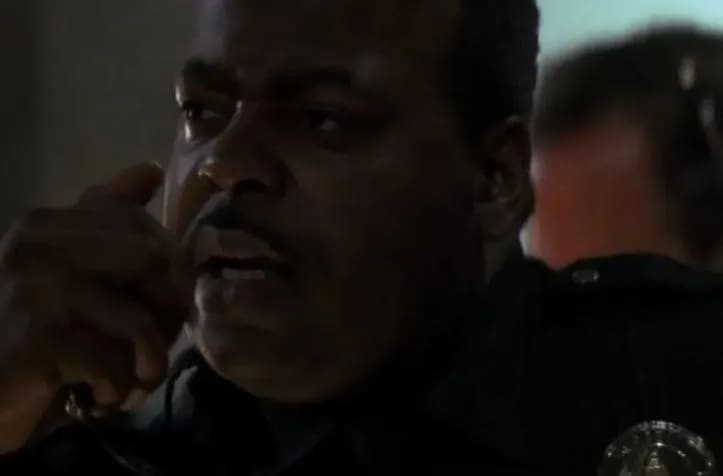 【EV扑克】你以为《虎胆龙威》只是圣诞片？它还是一部高级扑克策略指南