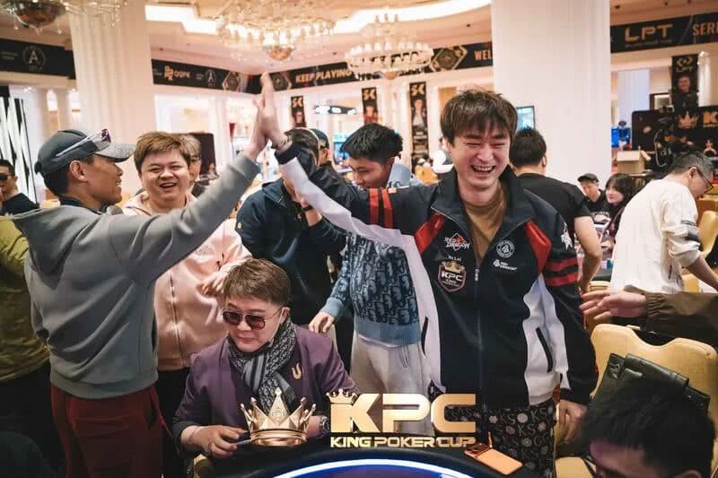 【EV扑克】King Poker Cup | 激战11小时8人FT出炉！Tony Lin近2000万计分领跑决赛桌