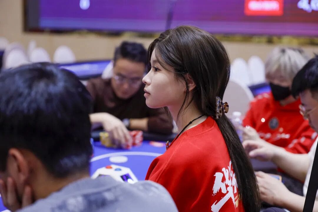 【EV扑克】2026湖南华冠杯益阳站|主赛共计468人参赛101人晋级 蒋亚鹏/周宇涵分别领衔第一轮C/D组