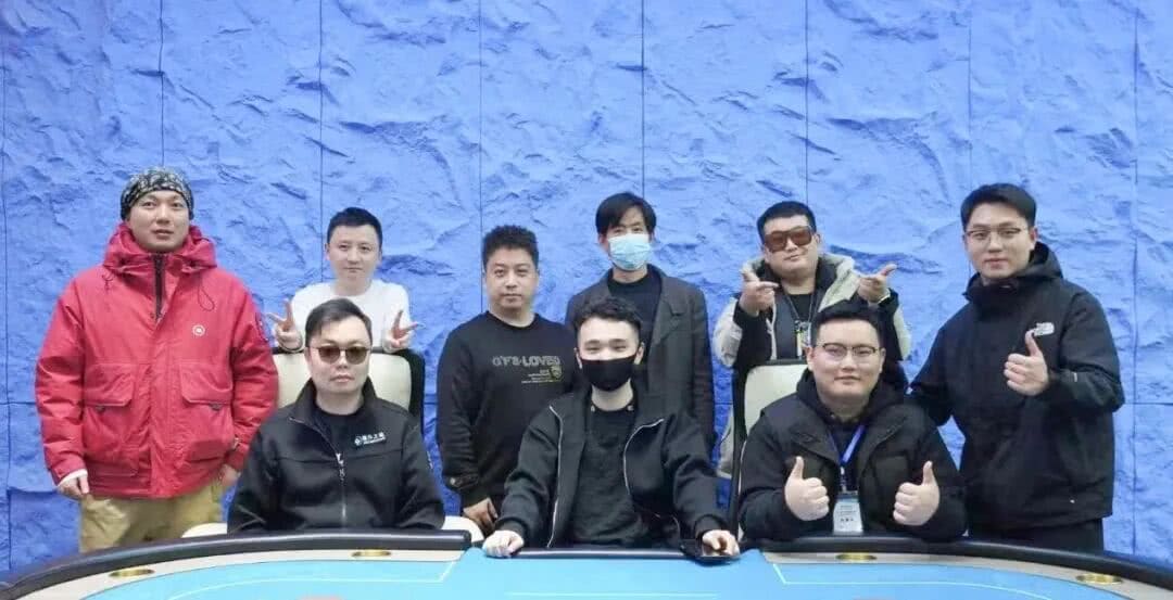 【EV扑克】洞庭湖杯NT1 | 半决赛日巅峰对决启幕，9人决赛桌产生