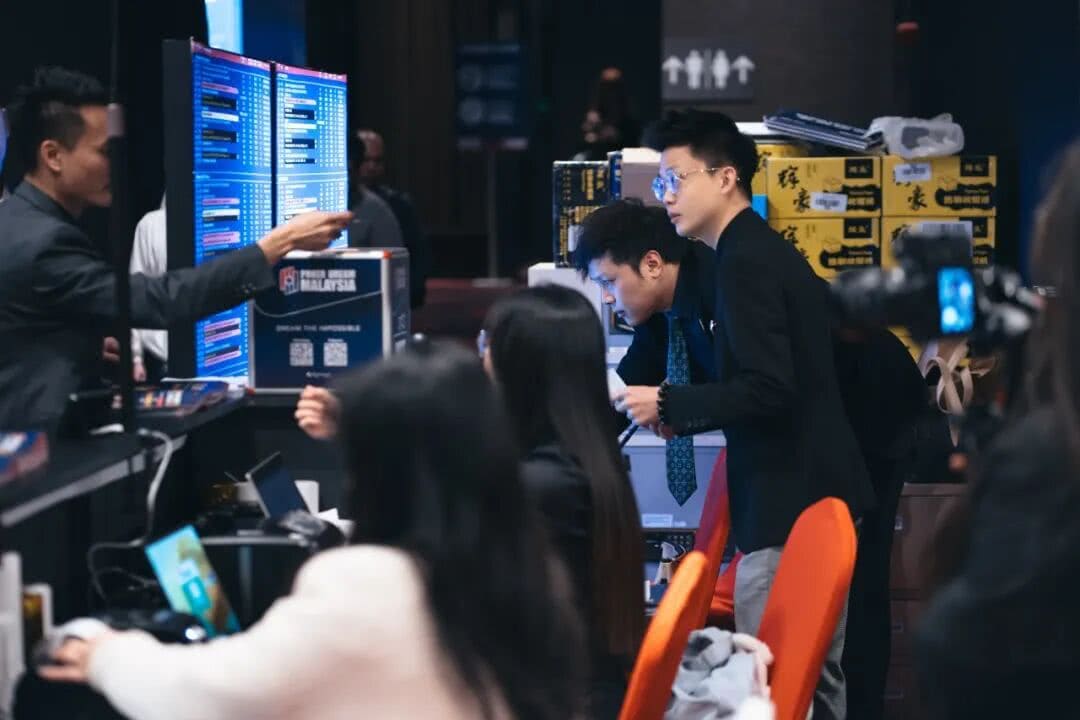 【EV扑克】2026PD20马来西亚站 | 赛场内外皆战场！开幕赛首轮战罢1530人次云端激战，199名选手明日决战150万马币荣耀奖池