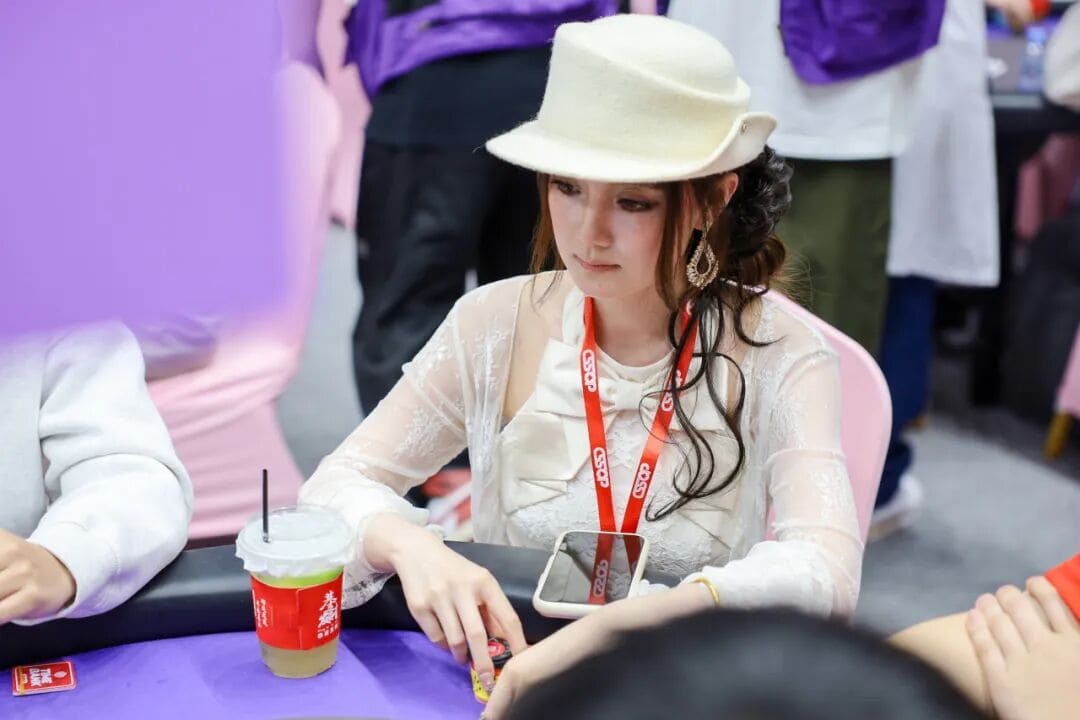 【EV扑克】CSOPⅡ潮汕扑克系列赛全面开战:主赛A组打响,女神赛火热开启