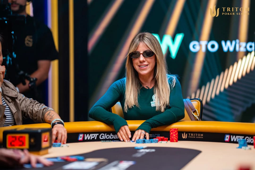 【EV扑克】一手牌撕裂扑克圈:Foxen弃KK遭网暴,丹牛直接开喷“全是蠢货”