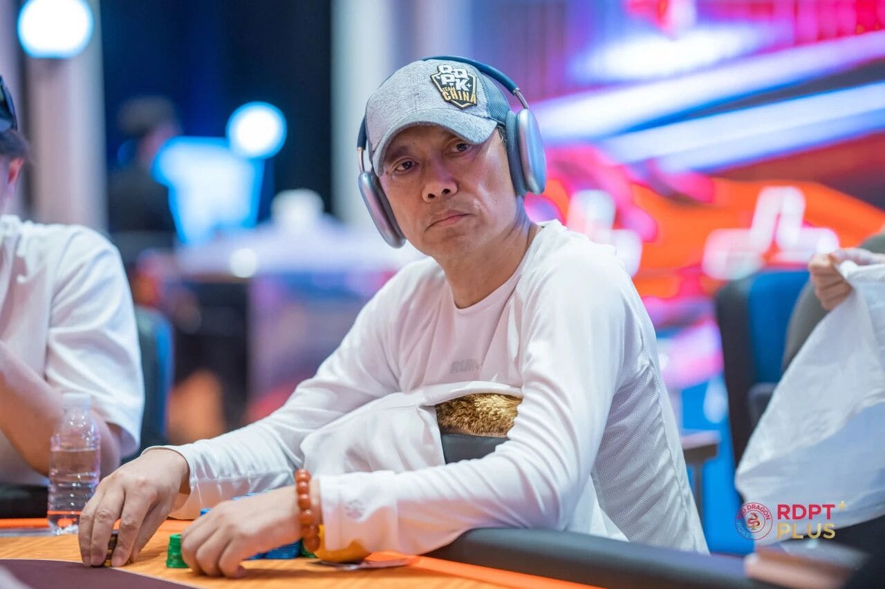 【EV扑克】2026红龙杯PLUS｜主赛931人次共铸浓墨重彩！俄罗斯Chzhen Evgenii成140人奖励圈泡沫，储宁坐拥259万领衔85人明日再战！下一届定档7月盛夏