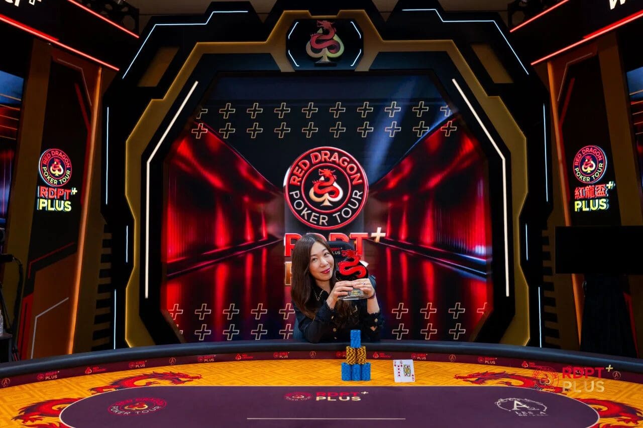 【EV扑克】2026红龙杯PLUS｜主赛931人次共铸浓墨重彩！俄罗斯Chzhen Evgenii成140人奖励圈泡沫，储宁坐拥259万领衔85人明日再战！下一届定档7月盛夏